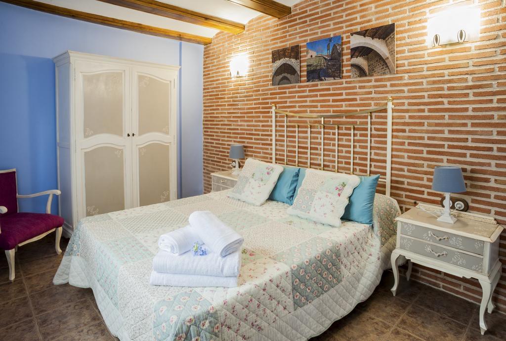 Apartamentos Rurales Millan La Mata de los Olmos Екстериор снимка