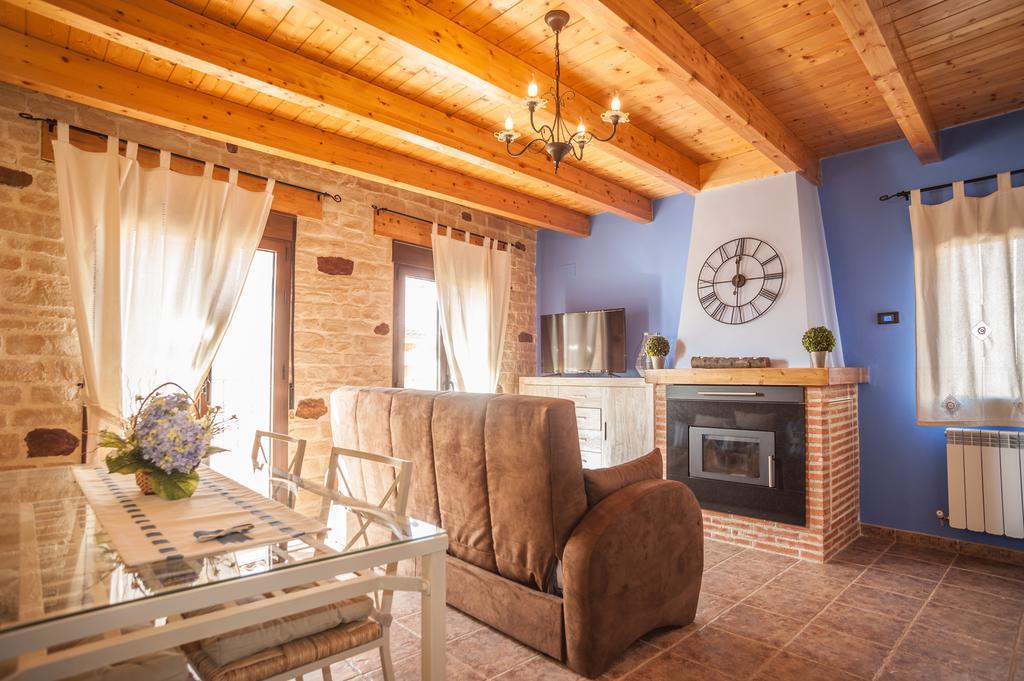 Apartamentos Rurales Millan La Mata de los Olmos Екстериор снимка